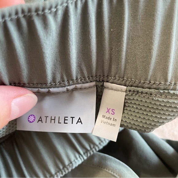 Athleta Olive Green Outdoor Sport Golf Skirt‎ Shorts Skort Size XS Summer Travel - Picture 9 of 10